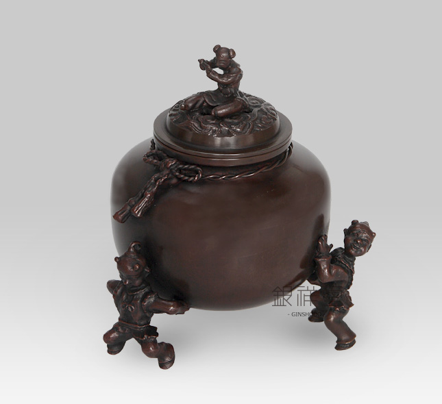Copper Censer　Tea bag and Karako(Old Chinese children）