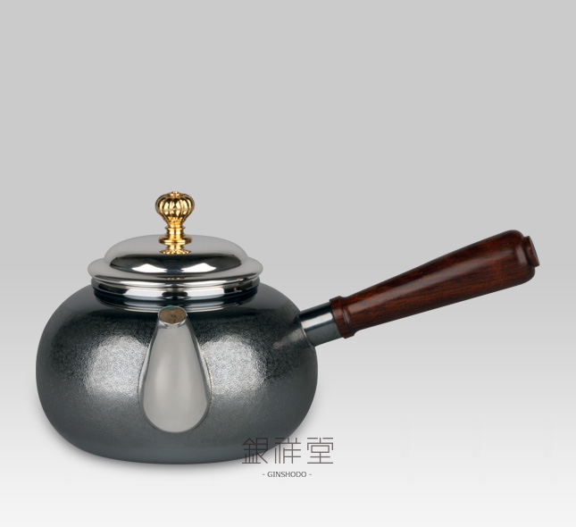 Silver teapot 220cc peach shape,“Nashiji”,oxidized silve,rosewood handle,gold-plated lid