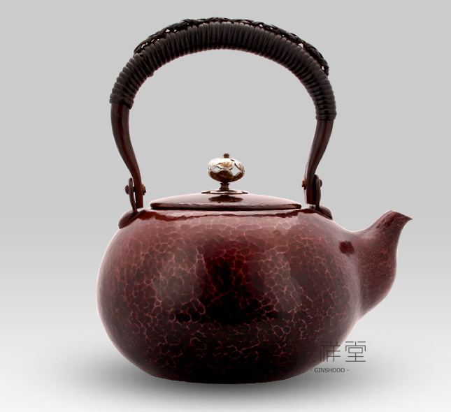 Copper Kettle　Sentoku oxidized bronze with silver lid handle by one plate beaten into a kettle without welding sealed.